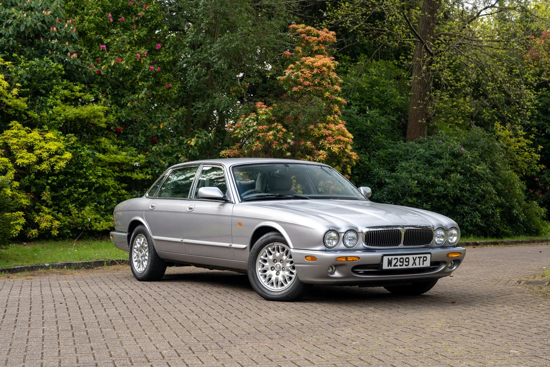 2000 Jaguar X308 XJ - Image 10 of 31