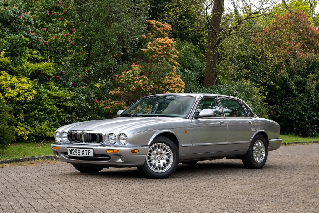 2000 Jaguar X308 XJ - Image 4 of 31