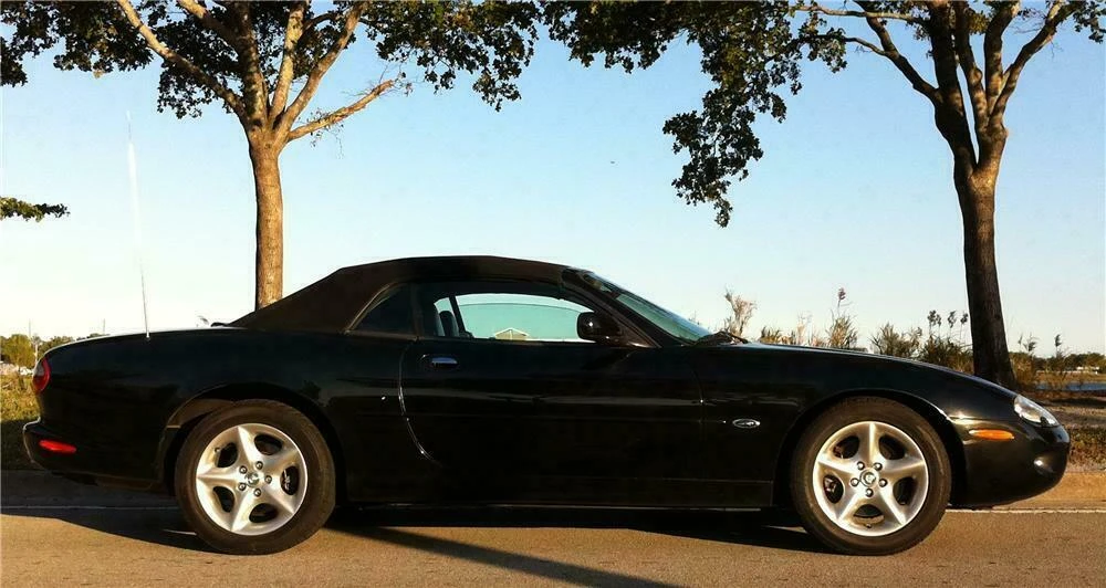2000 Jaguar X100 XK8 - Image 3 of 3