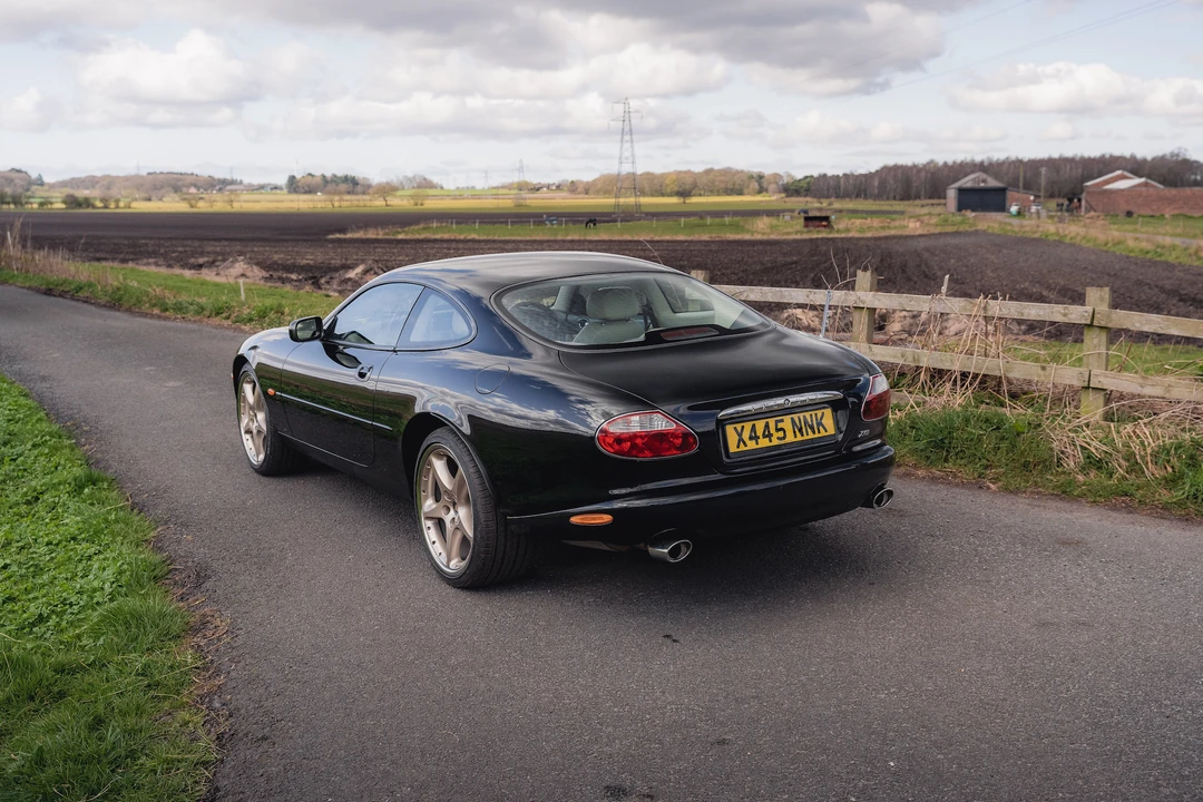 2000 Jaguar X100 XK8 - Image 6 of 31