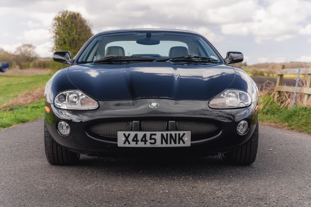 2000 Jaguar X100 XK8 - Image 19 of 31