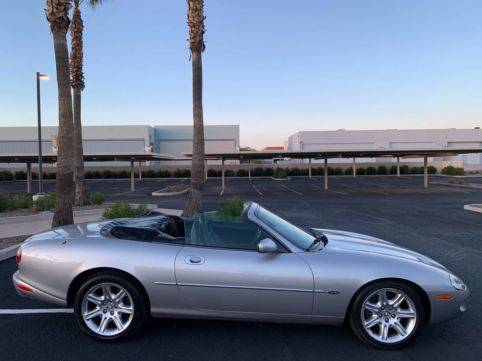 2000 Jaguar X100 XK8 - Image 7 of 24