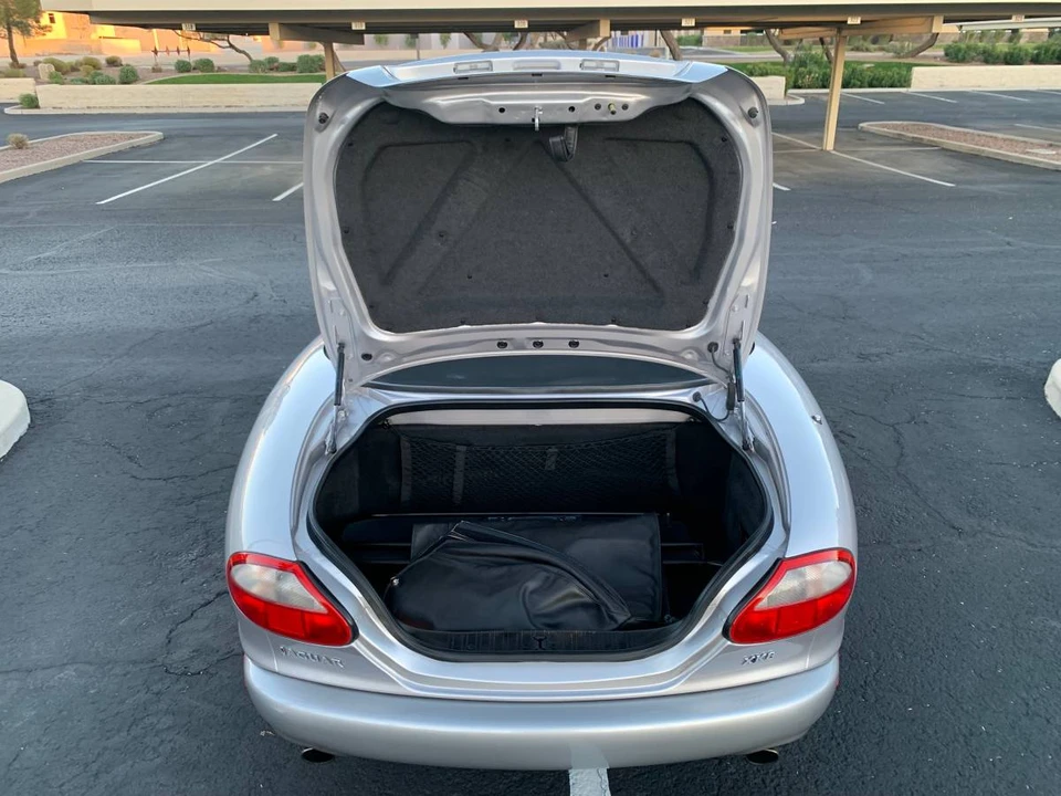 2000 Jaguar X100 XK8 - Image 17 of 23