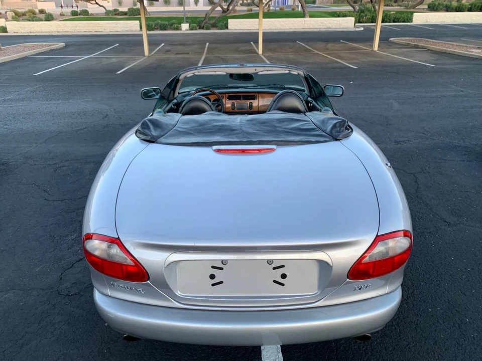2000 Jaguar X100 XK8 - Image 15 of 23