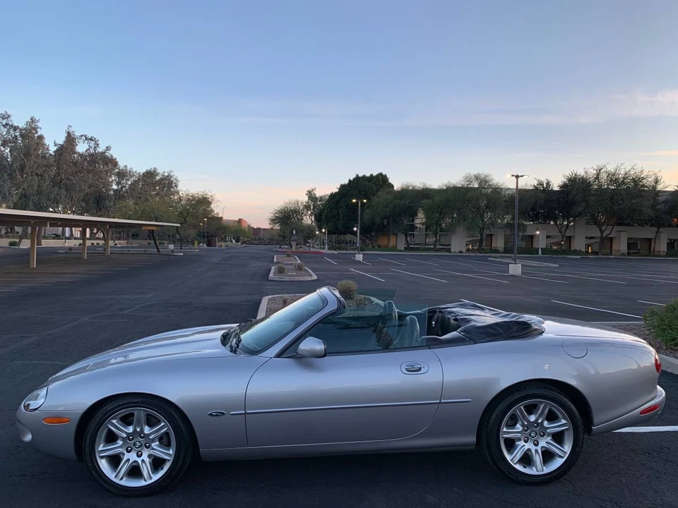 2000 Jaguar X100 XK8 - Image 7 of 23