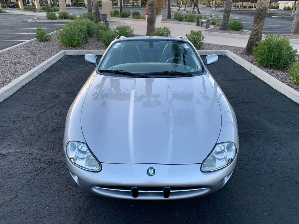 2000 Jaguar X100 XK8 - Image 3 of 23