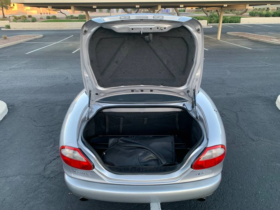 2000 Jaguar X100 XK8 - Image 17 of 24