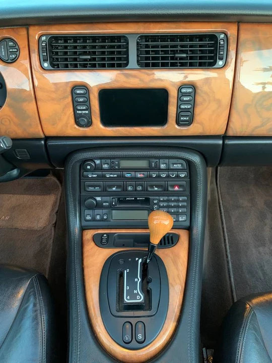 2000 Jaguar X100 XK8 - Image 24 of 24