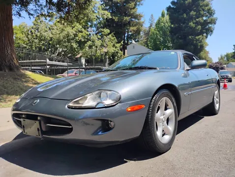 2000 Jaguar XK8 Convertible