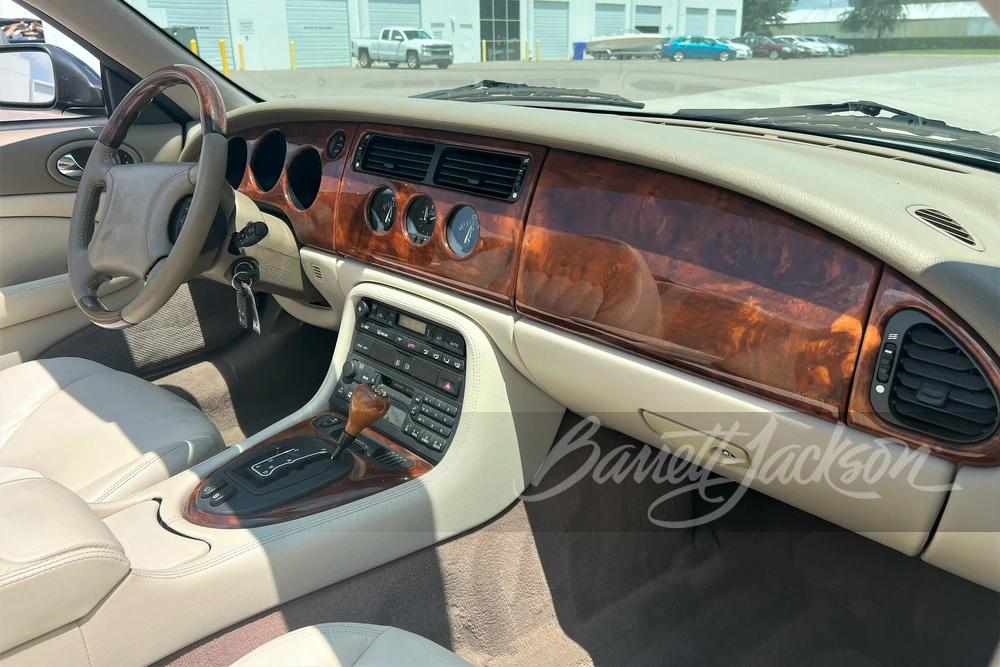2000 Jaguar X100 XK8 - Image 7 of 18