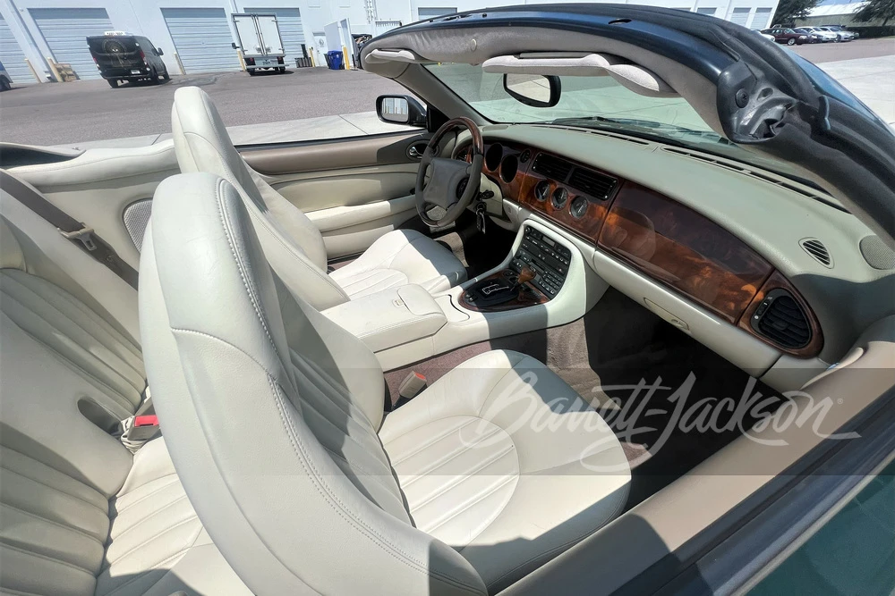 2000 Jaguar X100 XK8 - Image 14 of 18