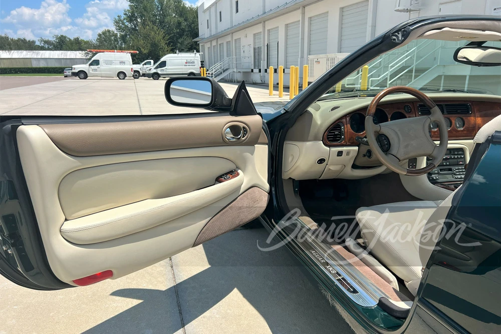 2000 Jaguar X100 XK8 - Image 15 of 18