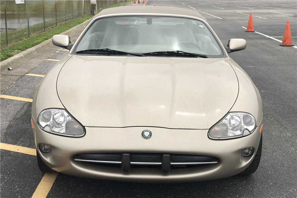 2000 Jaguar X100 XK8 - Image 4 of 5