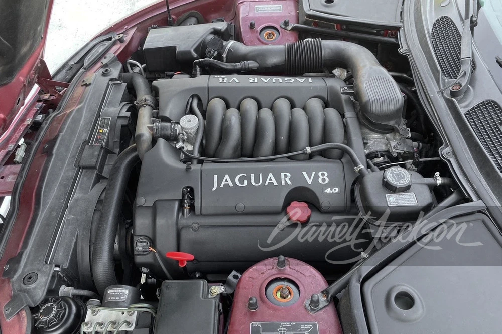 2000 Jaguar X100 XK8 - Image 3 of 11