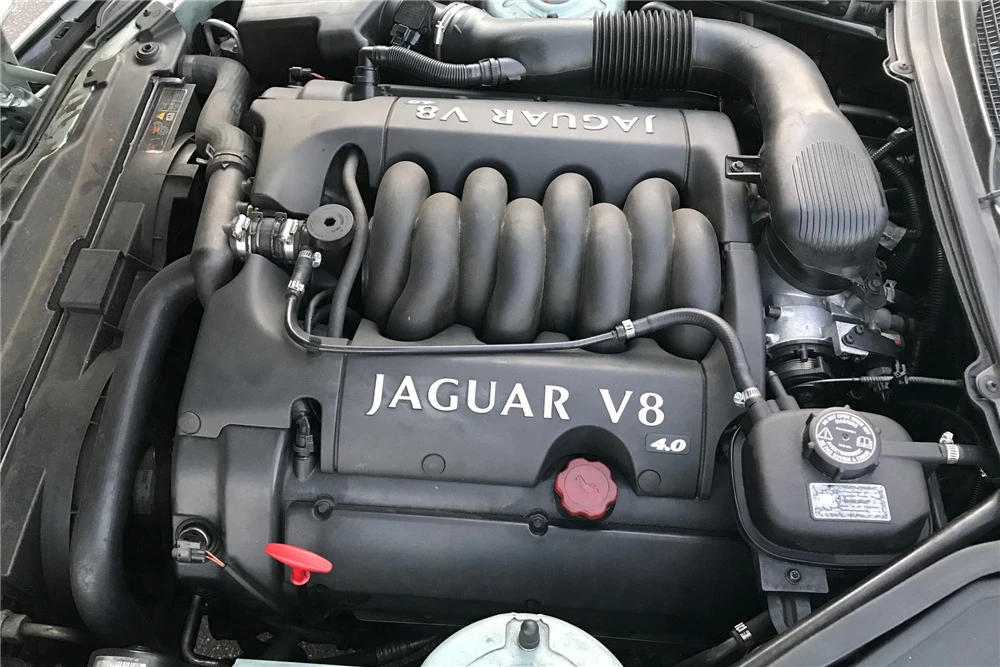 2000 Jaguar X100 XK8 - Image 3 of 5