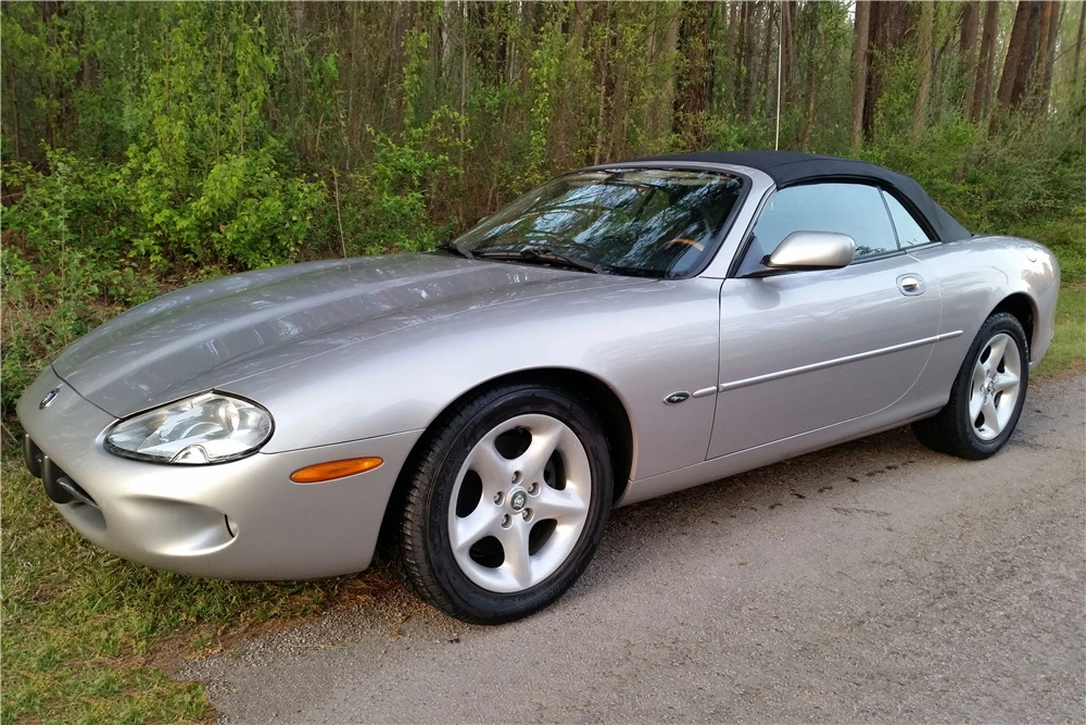 2000 Jaguar X100 XK8 - Image 2 of 4