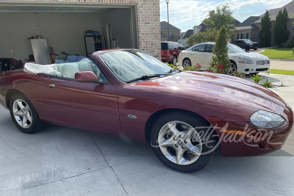 2000 Jaguar X100 XK8 - Image 4 of 14