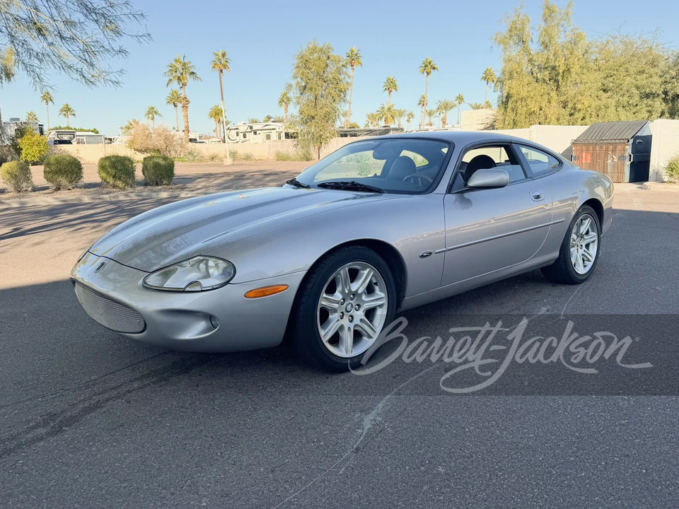 2000 Jaguar X100 XK8 - Image 6 of 10