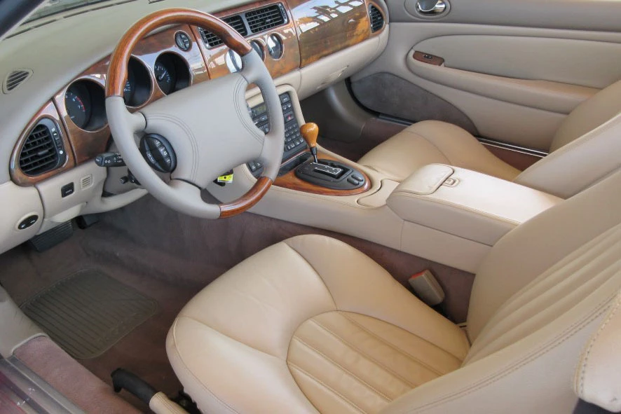 2000 Jaguar X100 XKR - Image 4 of 5
