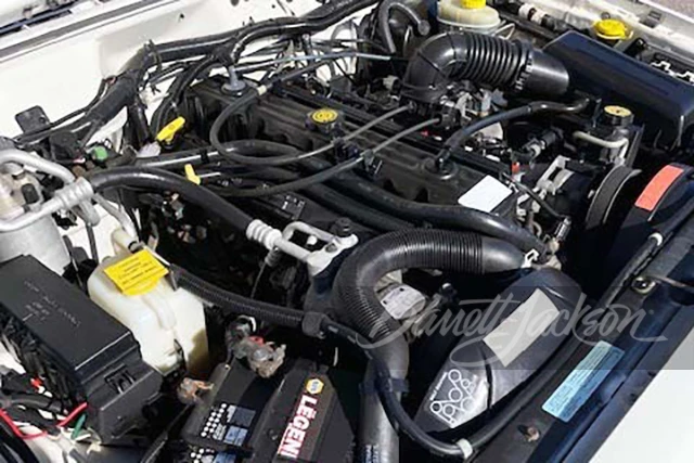 2000 Jeep XJ Cherokee - Image 2 of 12