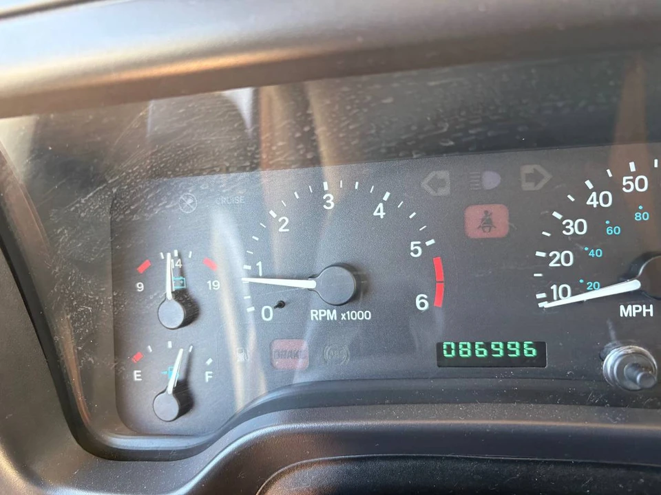 2000 Jeep TJ Wrangler - Image 8 of 9