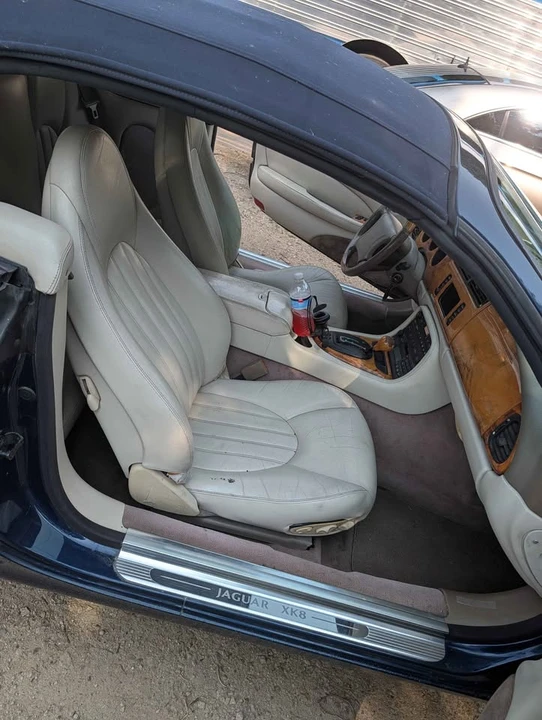 2000 Jaguar X100 XK8 - Image 3 of 6