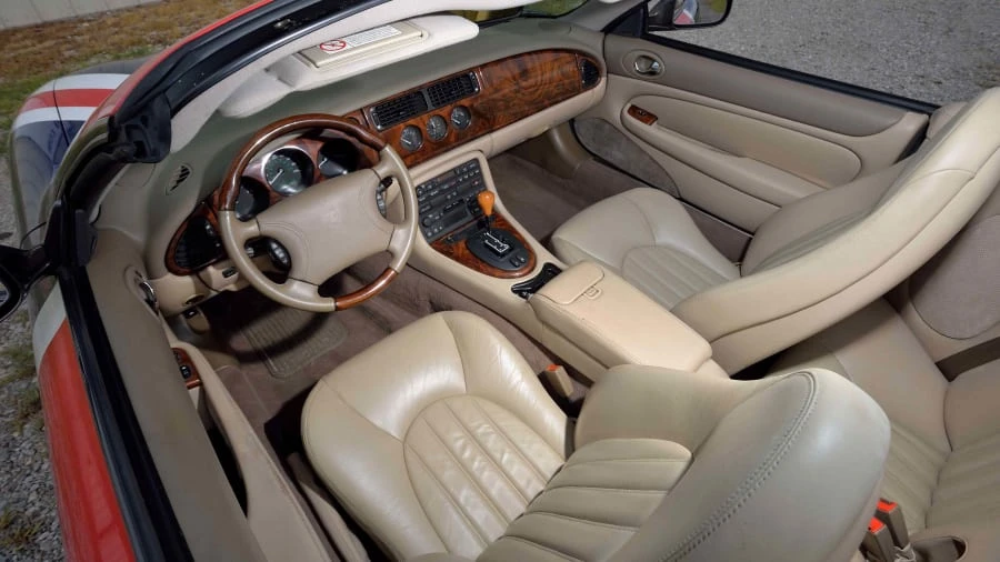 2000 Jaguar X100 XK8 - Image 4 of 12