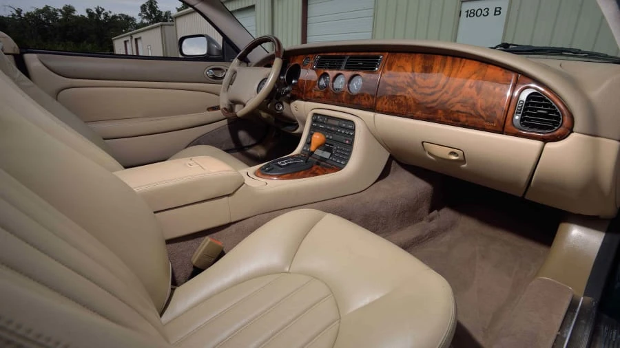 2000 Jaguar X100 XK8 - Image 5 of 12