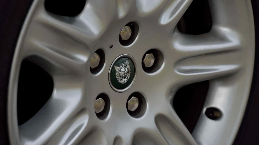 2000 Jaguar X100 XK8 - Image 10 of 12