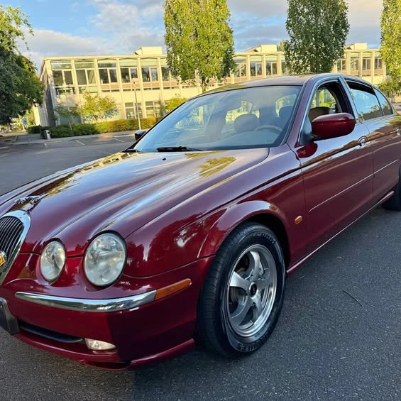 2000 Jaguar S-Type 2nd Gen - Image 1 of 1