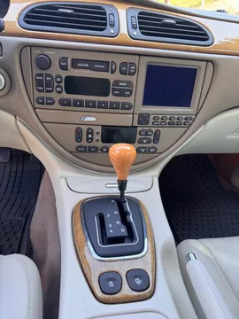 2000 Jaguar S-Type 2nd Gen - Image 4 of 15