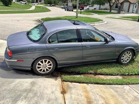 2000 Jaguar S-TYPE V6 Sedan 4D