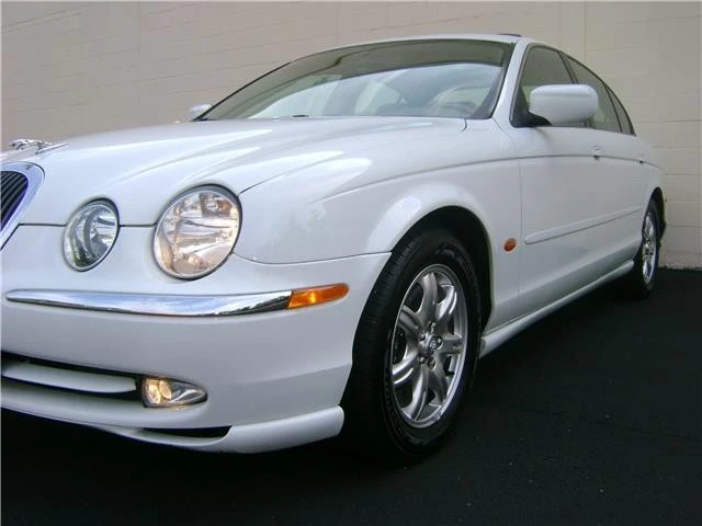 2000 Jaguar S-Type 2nd Gen - Image 9 of 12