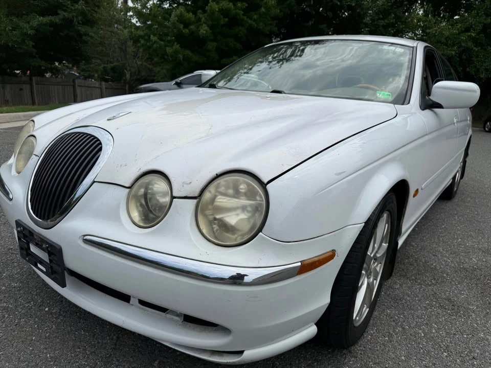 2000 Jaguar S-Type 2nd Gen - Image 2 of 9
