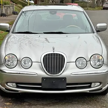 2000 Jaguar S-TYPE V8 Sedan 4D