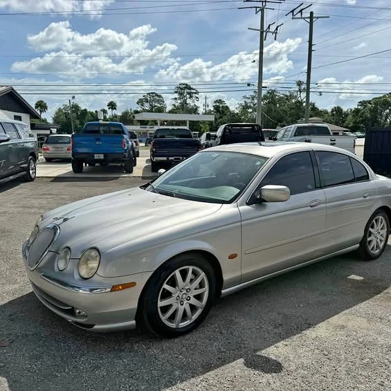 2000 Jaguar S-Type 2nd Gen - Image 1 of 1