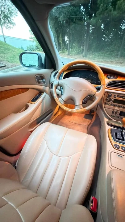 2000 Jaguar S-Type 2nd Gen - Image 9 of 13