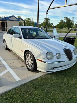 2000 Jaguar S-TYPE V8 Sedan 4D
