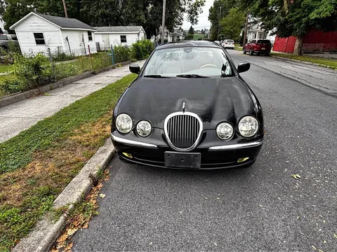 2000 Jaguar S-TYPE V8 Sedan 4D