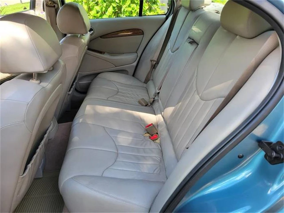 2000 Jaguar S-Type 2nd Gen - Image 9 of 10