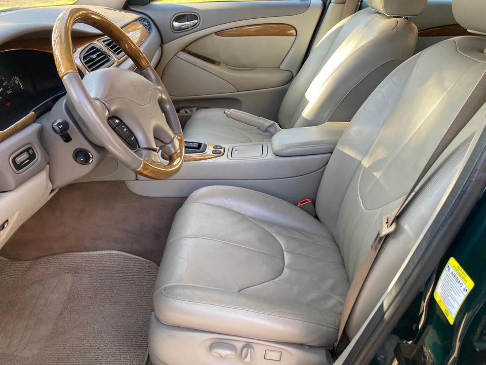 2000 Jaguar S-Type 2nd Gen - Image 25 of 31