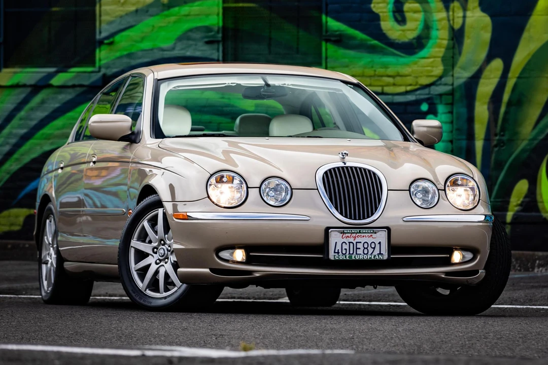 2000 Jaguar S-Type 2nd Gen - Image 2 of 31