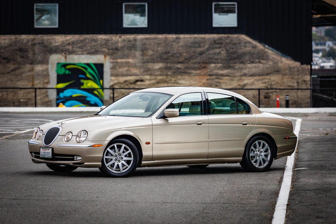 2000 Jaguar S-Type 2nd Gen - Image 16 of 31