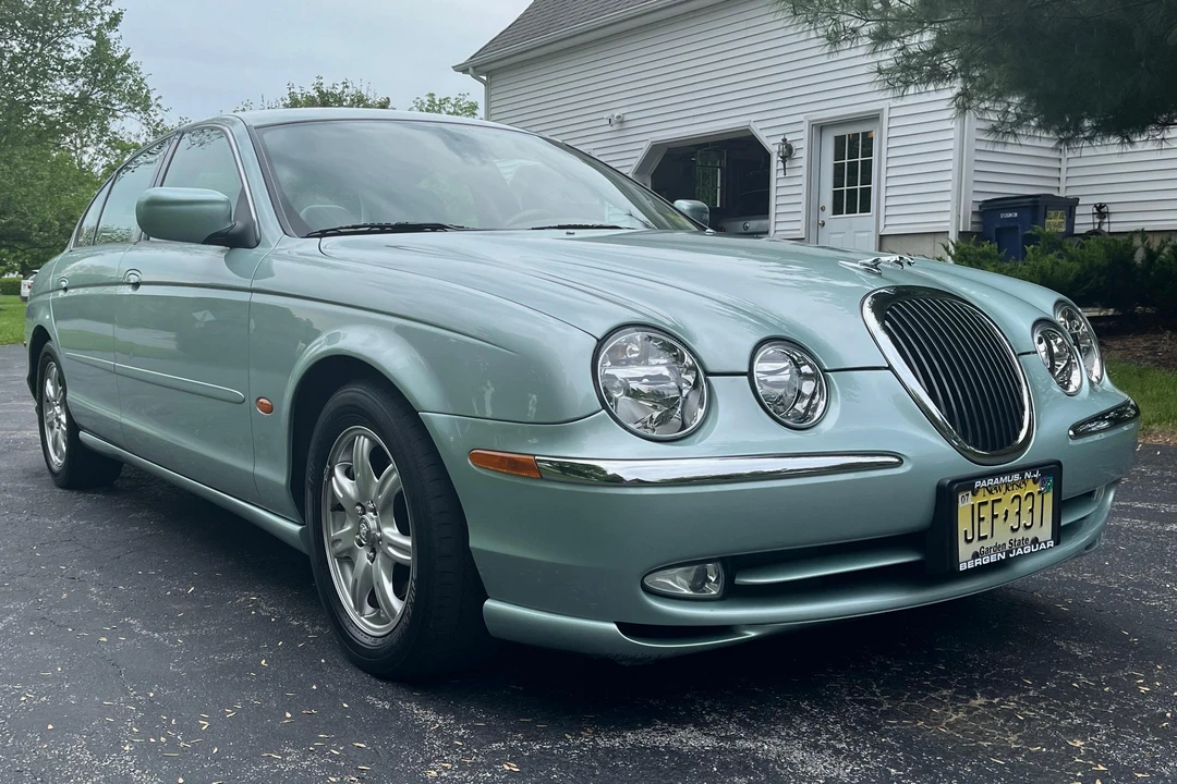 2000 Jaguar S-Type 2nd Gen - Image 3 of 30