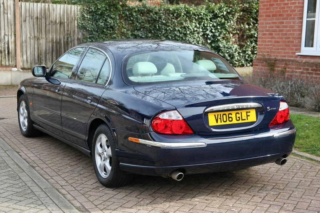 2000 Jaguar S-Type 2nd Gen - Image 11 of 30