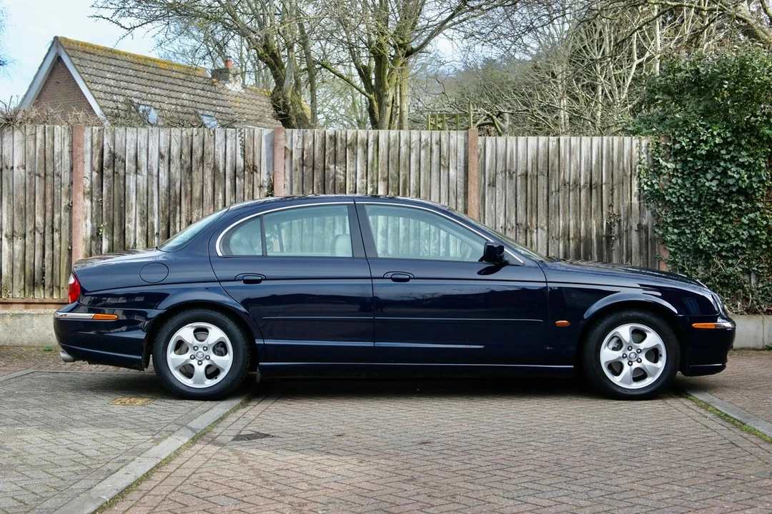 2000 Jaguar S-Type 2nd Gen - Image 6 of 30
