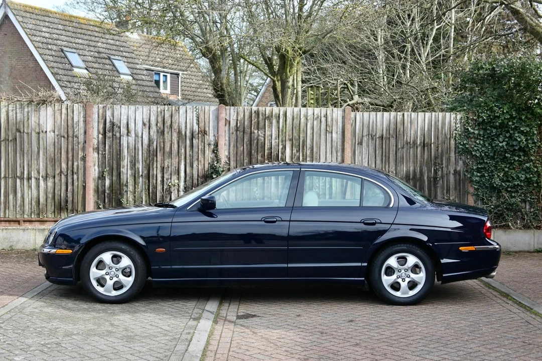 2000 Jaguar S-Type 2nd Gen - Image 7 of 30