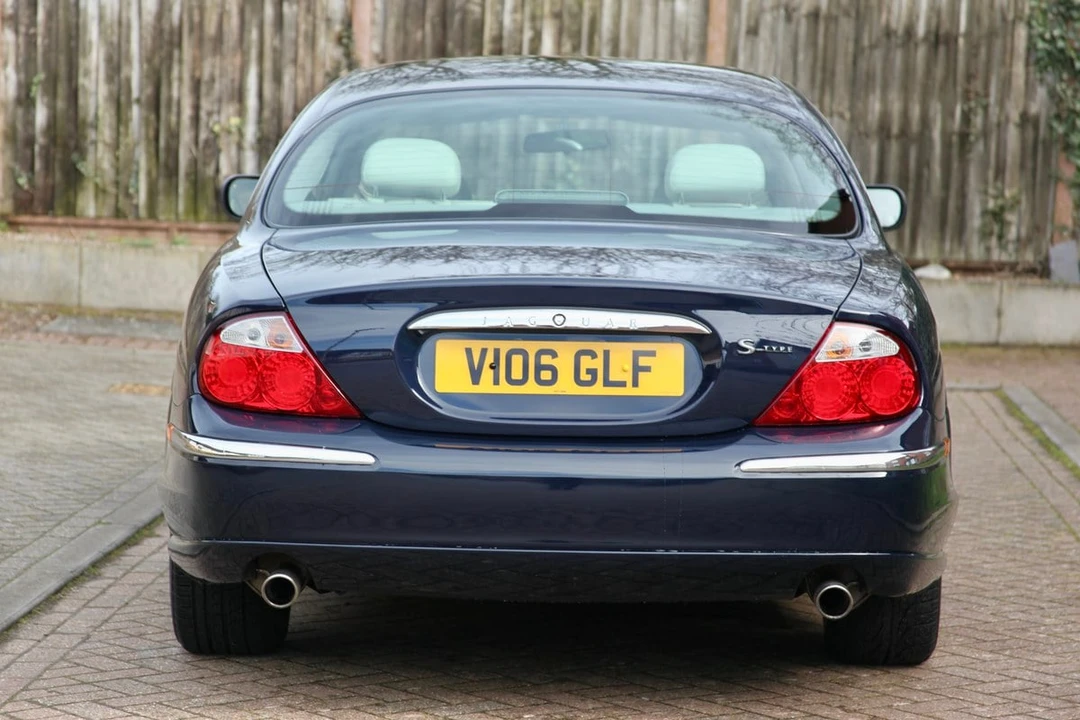 2000 Jaguar S-Type 2nd Gen - Image 8 of 30