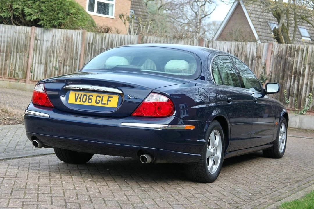 2000 Jaguar S-Type 2nd Gen - Image 12 of 30