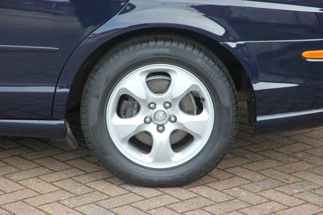 2000 Jaguar S-Type 2nd Gen - Image 13 of 30